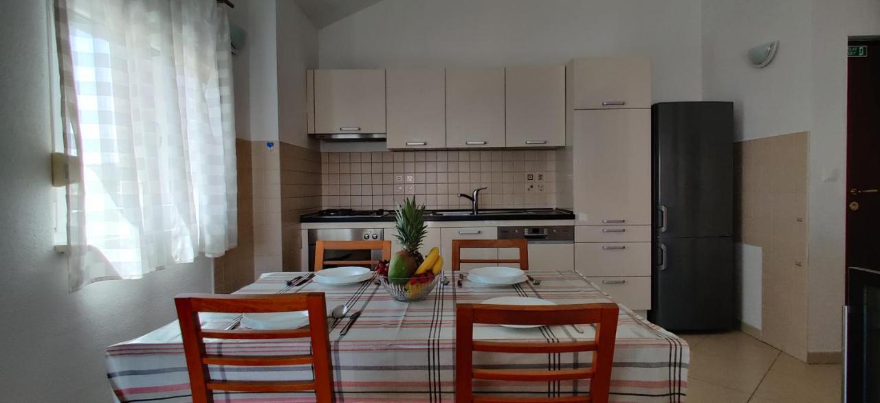 Apartment Dea Trogir Zewnętrze zdjęcie